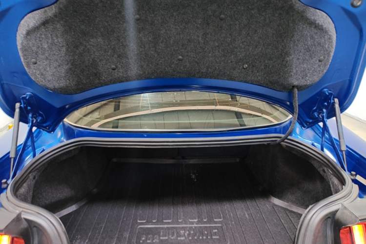 Used Ford Mustang 2017 2.3T Performance Edition Trunk