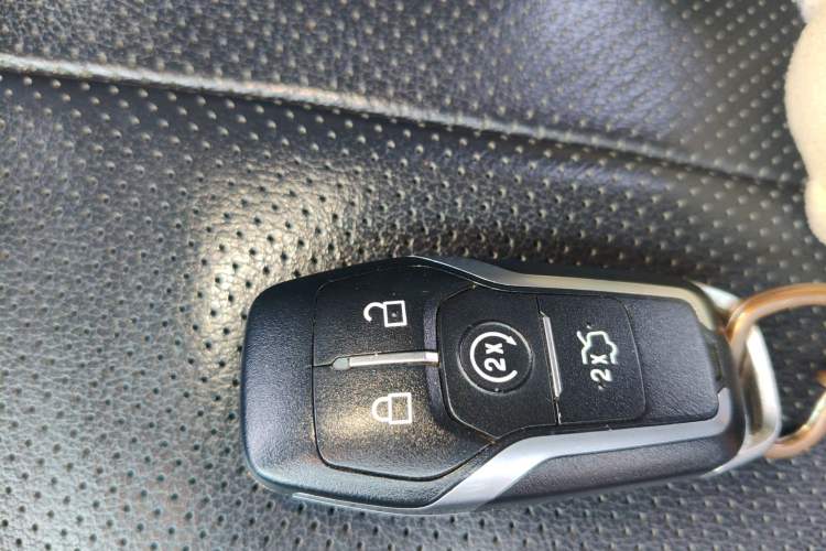 Used Ford Mustang 2017 2.3T Performance Edition Vehicle Key