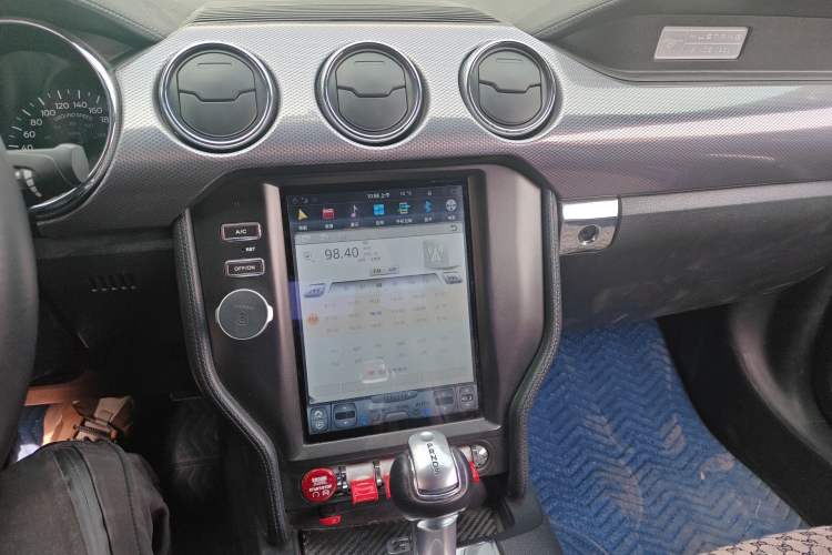 Used Ford Mustang 2017 2.3T Performance Edition Audio And AC Panel