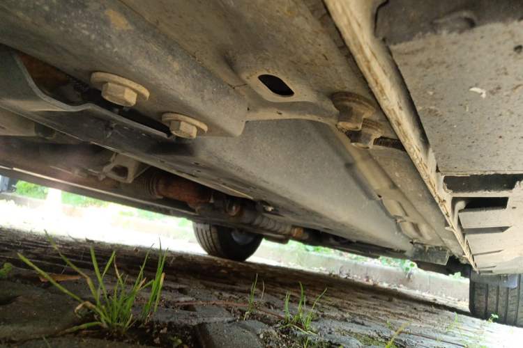 Used Ford Mustang  Chassis Front Left