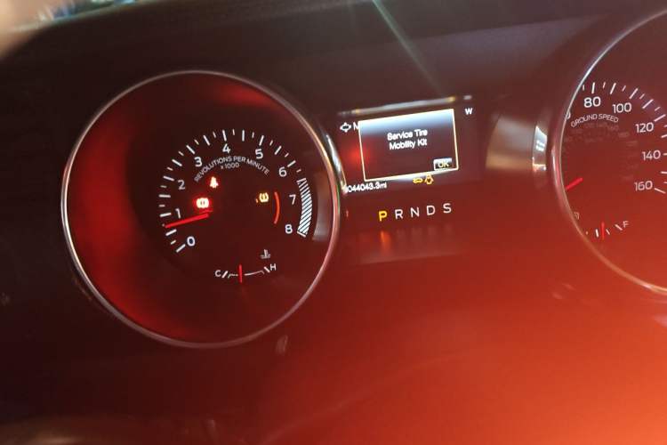 Used Ford Mustang 2017 2.3T Performance Edition Odometer Close Up