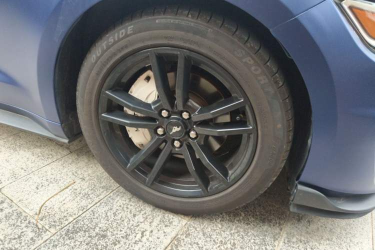 Used Ford Mustang 2017 2.3T Performance Edition Right Front Wheel Hub