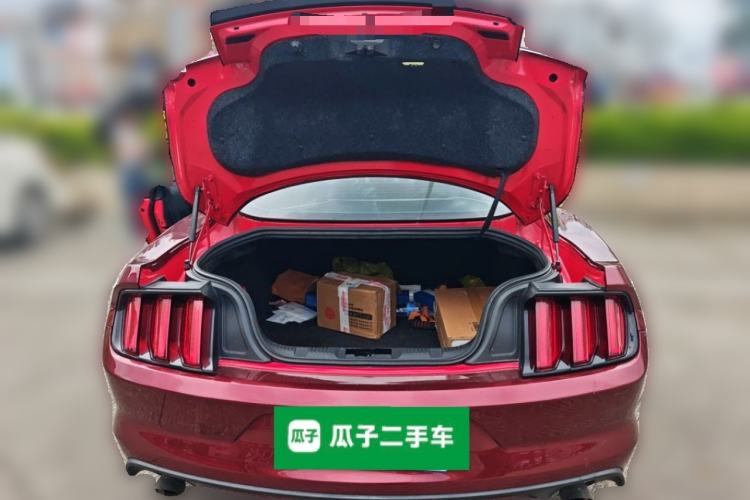 Used Ford Mustang 2017 2.3T Performance Edition Trunk