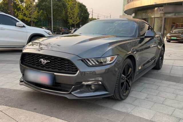 Ojetý Ford Mustang 2017 2.3T Performance Edition