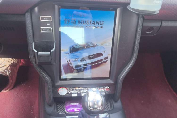 Used Ford Mustang  Audio And AC Panel