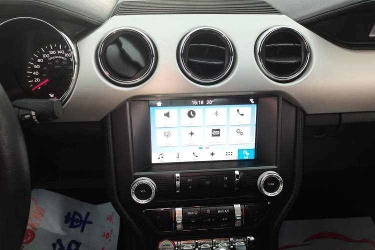 Used Ford Mustang 2017 2.3T Performance Edition Audio And AC Panel