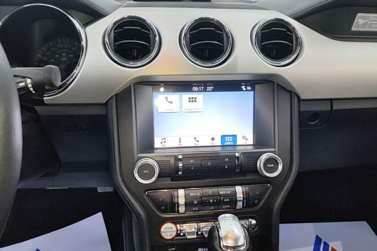 Used Ford Mustang 2017 2.3T Performance Edition Audio And AC Panel