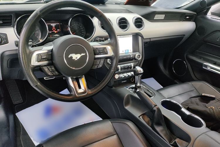 Used Ford Mustang 2017 2.3T Performance Edition Center Console