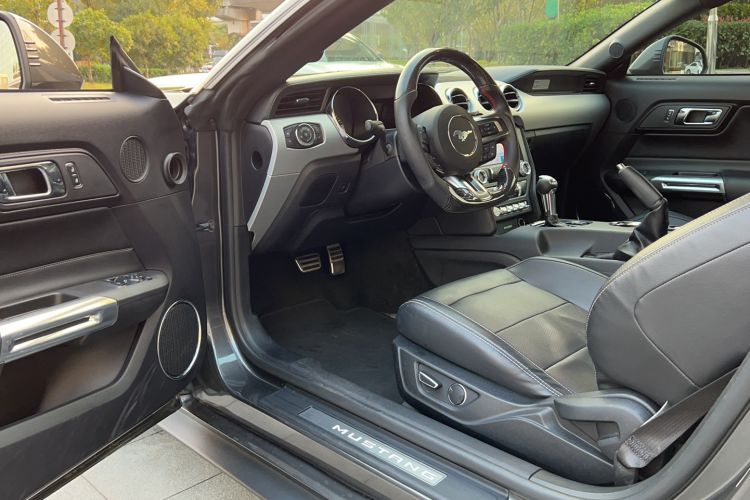 Used Ford Mustang 2017 2.3T Performance Edition Driver Seat