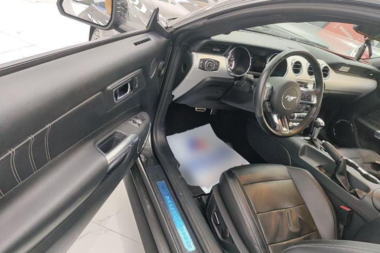 Used Ford Mustang 2017 2.3T Performance Edition Driver Seat