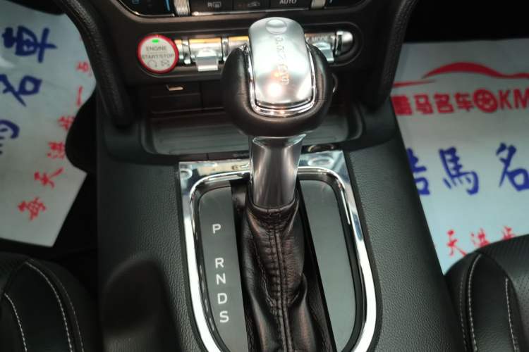 Used Ford Mustang 2017 2.3T Performance Edition Gear Lever