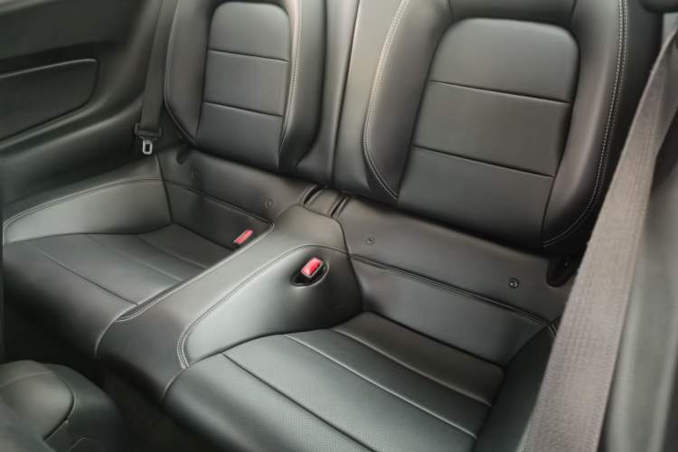 Used Ford Mustang 2017 2.3T Performance Edition Interior 4