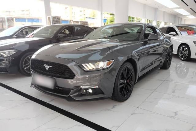 Ojetý Ford Mustang 2017 2.3T Performance Edition