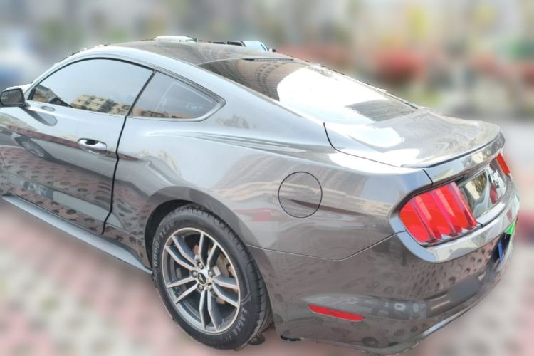 Used Ford Mustang 2017 2.3T P-Version U.S. Specification Rear Left 45 Deg