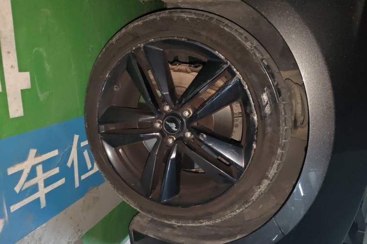 Used Ford Mustang 2017 2.3T Performance Edition Right Front Wheel Hub