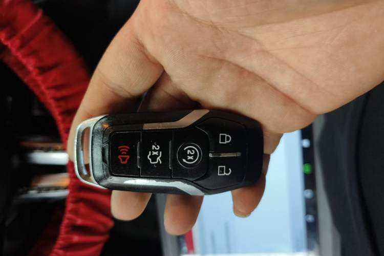 Used Ford Mustang  Vehicle Key