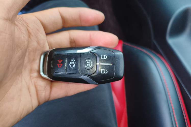 Used Ford Mustang 2017 2.3T P-Version U.S. Specification Vehicle Key