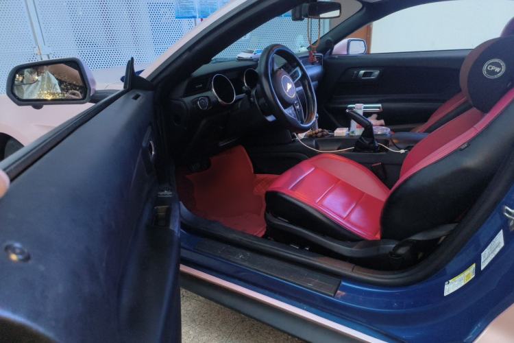 Used Ford Mustang 2017 2.3T P-Version U.S. Specification Driver Seat