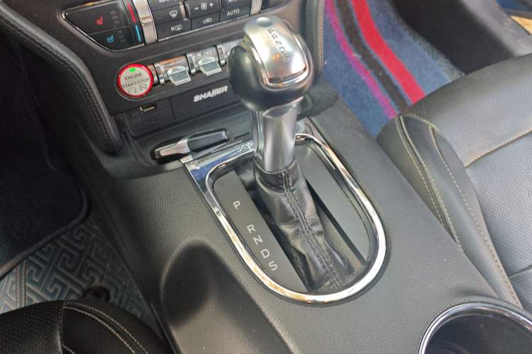 Used Ford Mustang 2017 2.3T Performance Edition Gear Lever