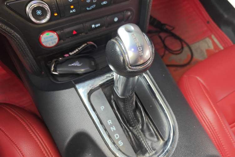 Used Ford Mustang 2017 2.3T Performance Edition Gear Lever
