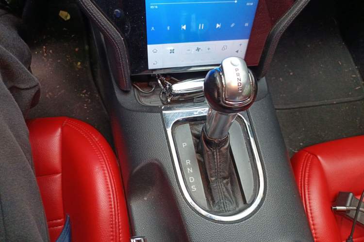Used Ford Mustang 2017 2.3T Performance Edition Gear Lever