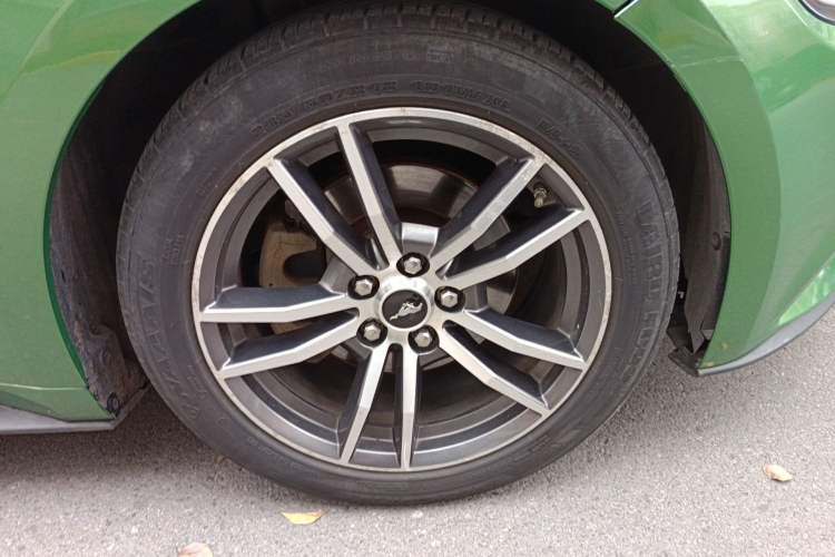 Used Ford Mustang 2017 2.3T Performance Edition Right Front Wheel Hub