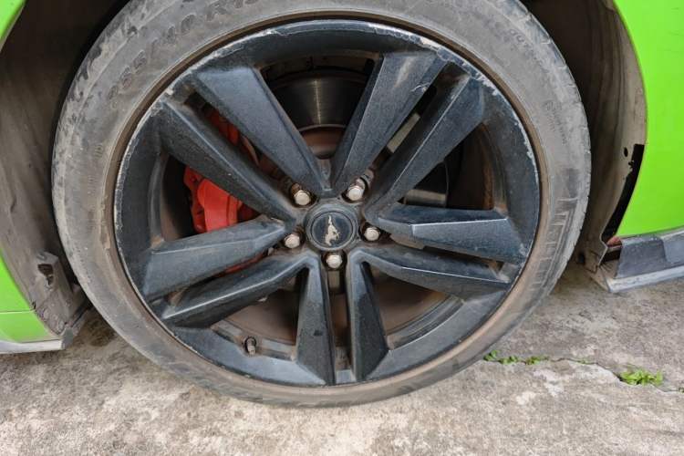 Used Ford Mustang 2017 2.3T Performance Edition Right Front Wheel Hub