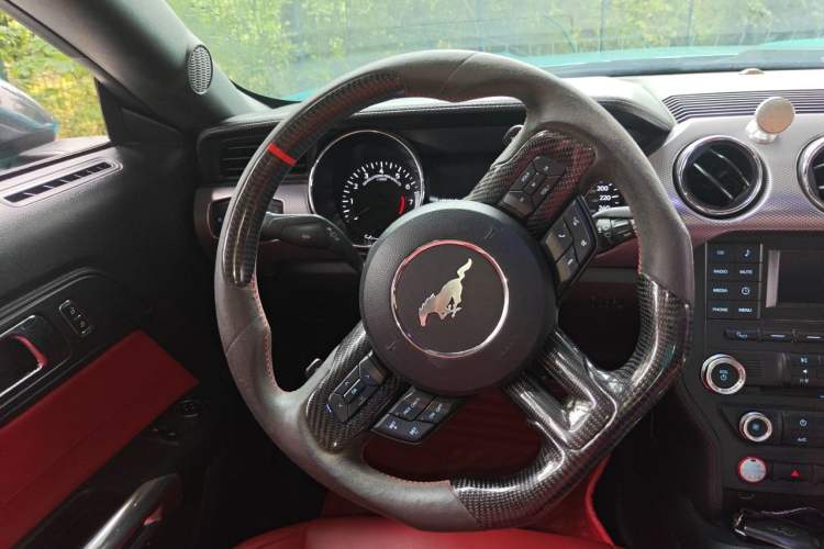 Used Ford Mustang 2017 2.3T Performance Edition Steering Wheel