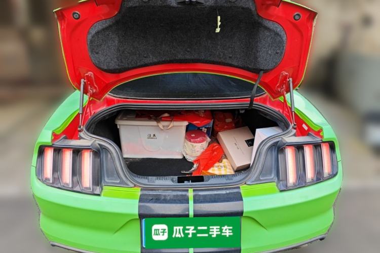 Used Ford Mustang 2017 2.3T Performance Edition Trunk