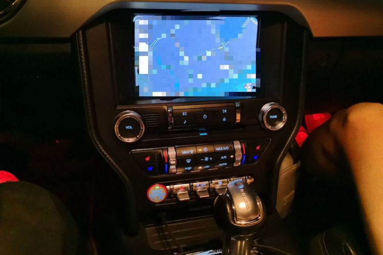 Used Ford Mustang 2017 2.3T Performance Edition Audio And AC Panel