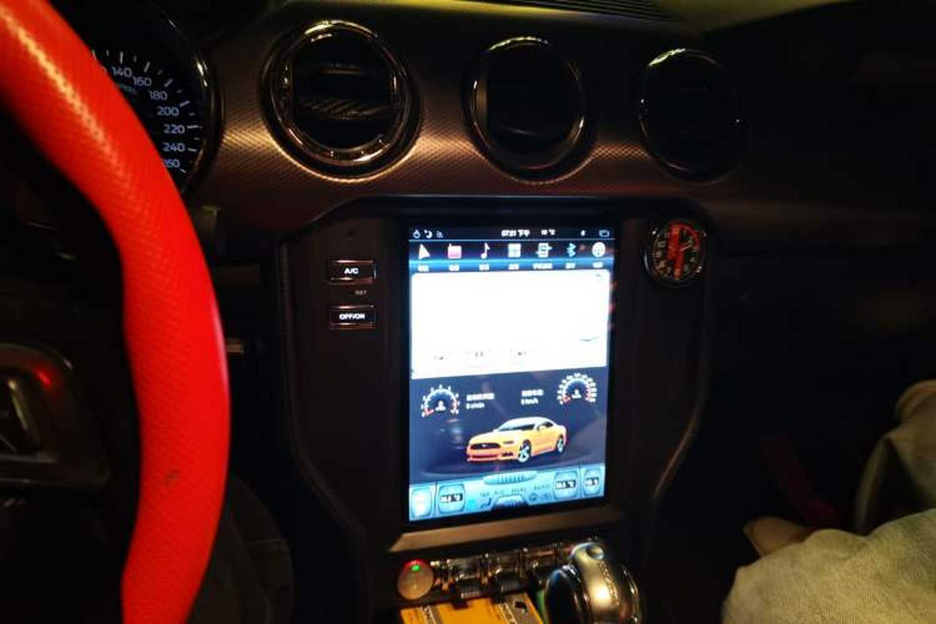 Used Ford Mustang 2017 2.3T Performance Edition Audio And AC Panel