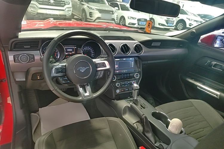 Used Ford Mustang 2017 2.3T Performance Edition Center Console