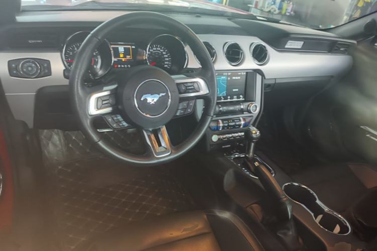 Used Ford Mustang 2017 2.3T Performance Edition Center Console