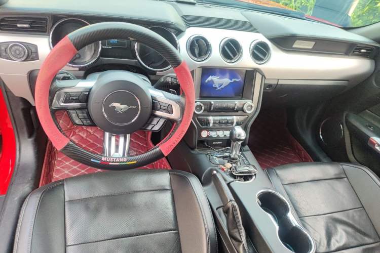 Used Ford Mustang 2017 2.3T Performance Edition Center Console