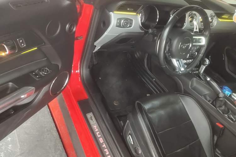 Used Ford Mustang 2017 2.3T Performance Edition Driver Seat