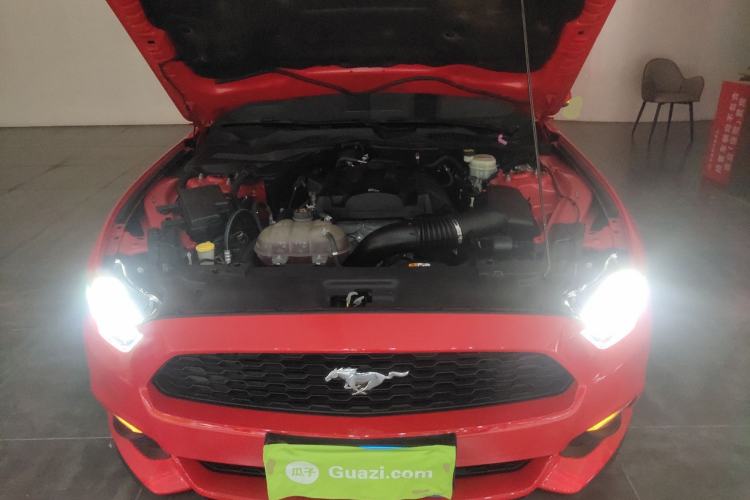 Used Ford Mustang 2017 2.3T P-Version U.S. Specification Engine Bay