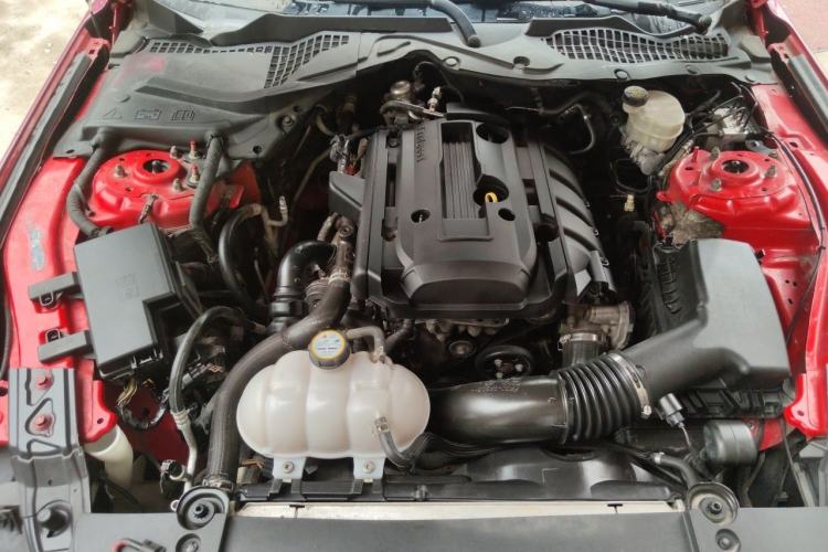 Used Ford Mustang 2017 2.3T Middle East Version Engine Bay