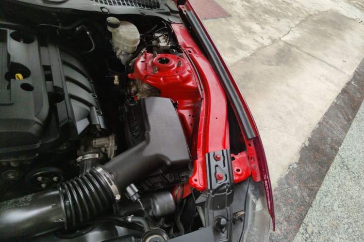 Used Ford Mustang 2017 2.3T Middle East Version Engine Bay Left