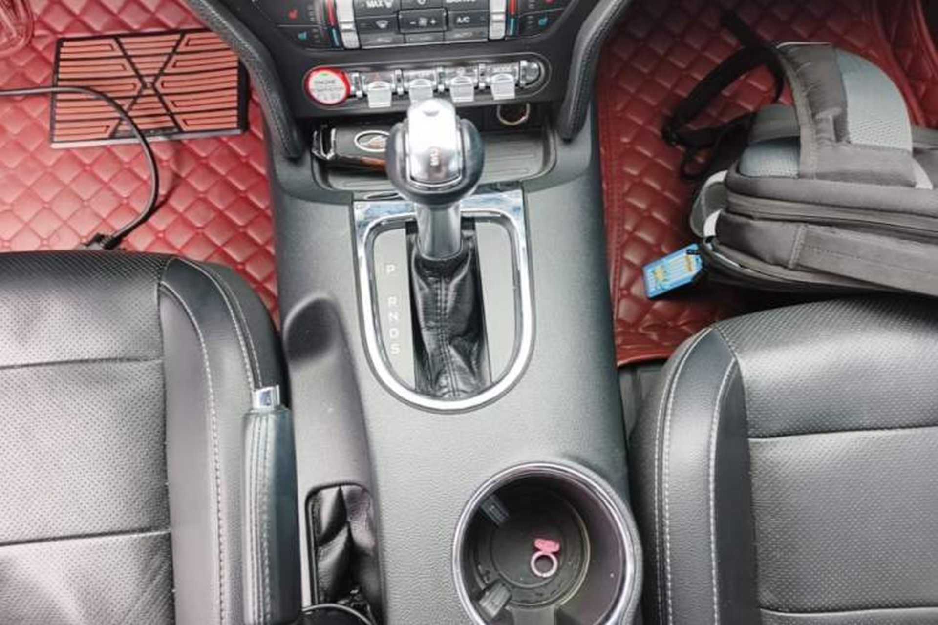 Used Ford Mustang 2017 2.3T Performance Edition Gear Lever