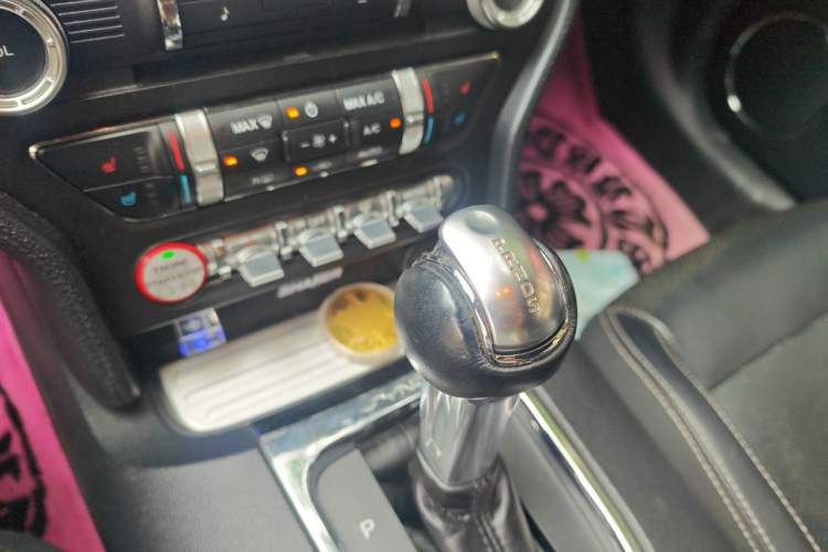 Used Ford Mustang 2017 2.3T Sport Edition Gear Lever