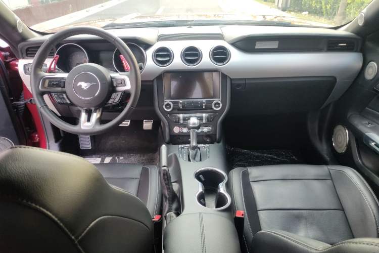 Used Ford Mustang 2017 2.3T Performance Edition Interior 3