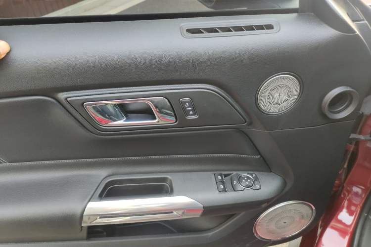Used Ford Mustang 2017 2.3T Performance Edition Interior 4