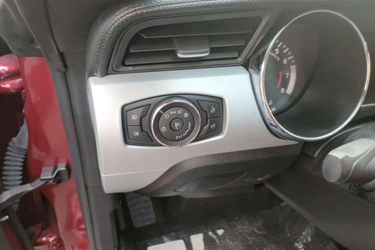 Used Ford Mustang 2017 2.3T Performance Edition Interior 5