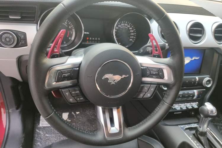 Used Ford Mustang 2017 2.3T Performance Edition Interior 6