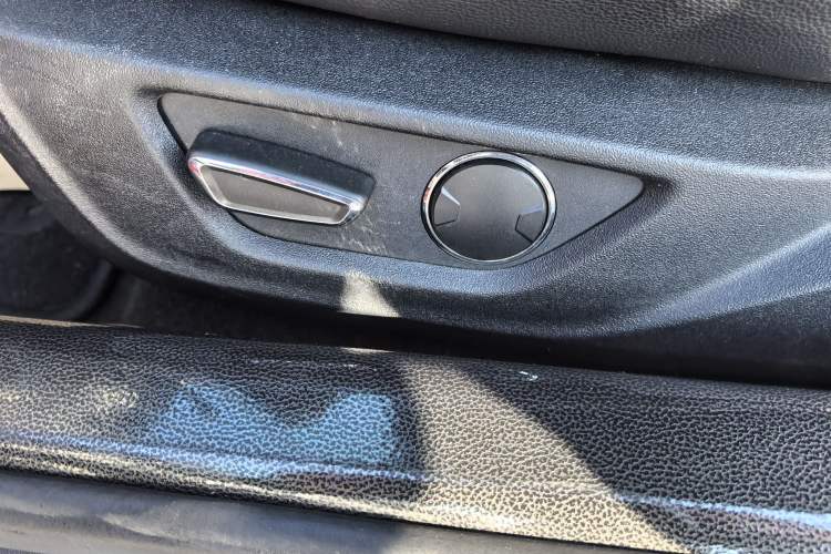 Used Ford Mustang 2017 2.3T Performance Edition Interior 7