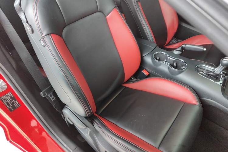 Used Ford Mustang 2017 2.3T P-Version U.S. Specification Right Front Seat