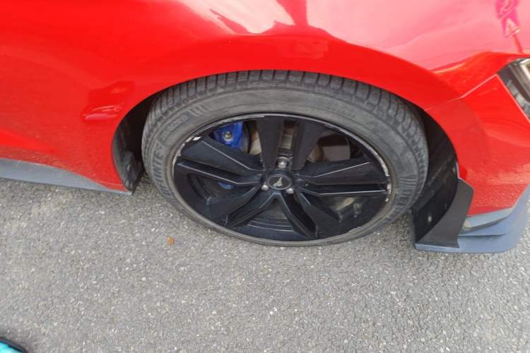 Used Ford Mustang 2017 2.3T Performance Edition Right Front Wheel Hub