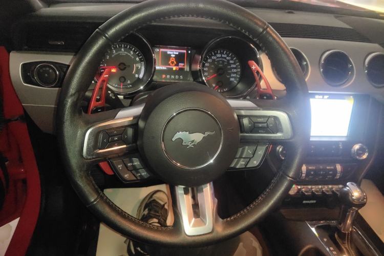 Used Ford Mustang 2017 2.3T P-Version U.S. Specification Steering Wheel
