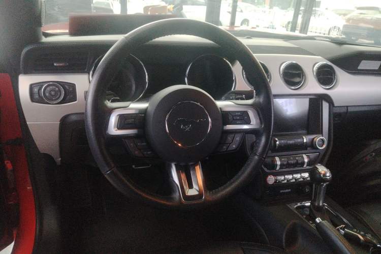 Used Ford Mustang 2017 2.3T Performance Edition Steering Wheel