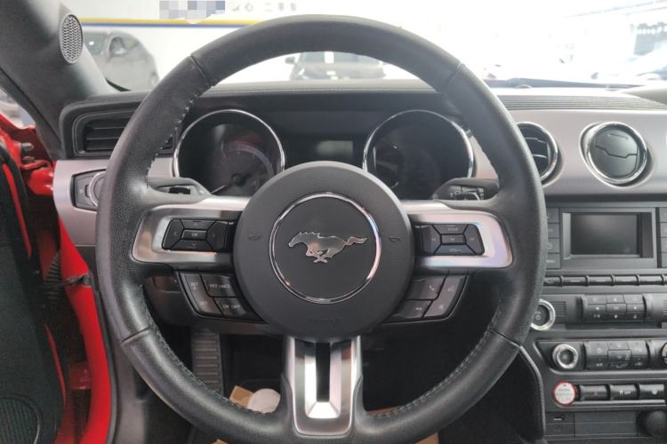 Used Ford Mustang 2017 2.3T P-Version U.S. Specification Steering Wheel